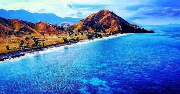 Pantai Balauring